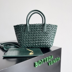 Bottega Veneta Shopping Bags